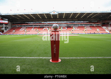 6. Oktober 2018, Bramall Lane, Sheffield, England; Sky Bet Meisterschaft, Sheffield United v Hull City; Heutiges match Ball an Bramall Lane Credit: Mark Cosgrove/News Bilder Stockfoto