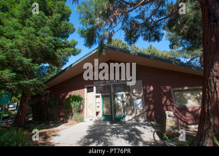 Die Rotary Nature Center in Oakland, das Wildlife Education und Sommer Programme am Lake Merritt Wildlife Refuge seit 1953 zur Verfügung. Stockfoto