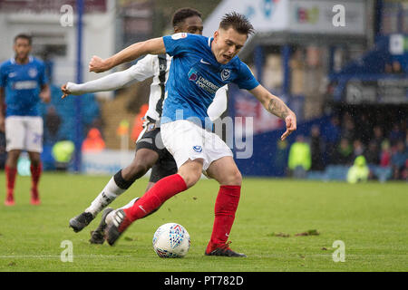 Portsmouth, Großbritannien. 6. Oktober 2018. David Wheeler von Portsmouth während der efl Sky Bet Liga 1 Übereinstimmung zwischen Portsmouth und Gillingham an Fratton Park, Portsmouth, England am 6. Oktober 2018. Foto von Simon Carlton. Nur die redaktionelle Nutzung, eine Lizenz für die gewerbliche Nutzung erforderlich. Keine Verwendung in Wetten, Spiele oder einer einzelnen Verein/Liga/player Publikationen. Credit: UK Sport Pics Ltd/Alamy leben Nachrichten Stockfoto