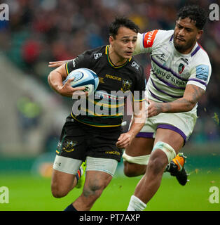 Twickenham, UK. 6. Oktober 2018. Tom Collins von Northampton Saints läuft mit dem Ball im Gallagher Premiership Übereinstimmung zwischen Northampton Heiligen und die Leicester Tigers. Andrew Taylor/Alamy leben Nachrichten Stockfoto