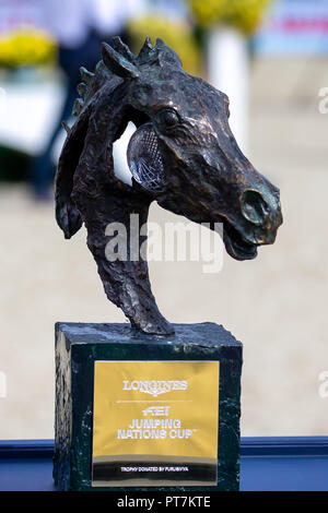 Barcelona, Spanien. 7. Okt 2018. Trophäe. Letzte Wettbewerbsrunde Longines FEI Jumping Nations Cup Finale. Springen. Barcelona. Spanien. Tag 3. 07.10.2018. Credit: Sport in Bildern/Alamy leben Nachrichten Stockfoto