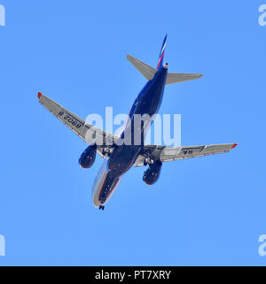 Sheremetyevo, Russland - 16. Mai. 2018. SSJ 100 der Fluggesellschaft Aeroflot Stockfoto