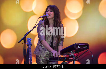 Emirate, Gala Dinner Start für den neuen Service zwischen Edinburgh und Dubai, Waldorf Astoria Edinburgh, The Caledonian. Schottische TV-Persönlichkeit Kirst Stockfoto