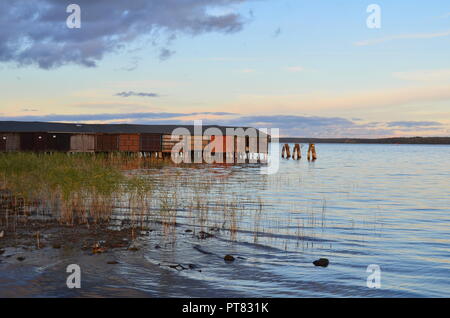 Ansicht der alten Boot wirft in einem See in Norddeutschland, Plau am See Stockfoto