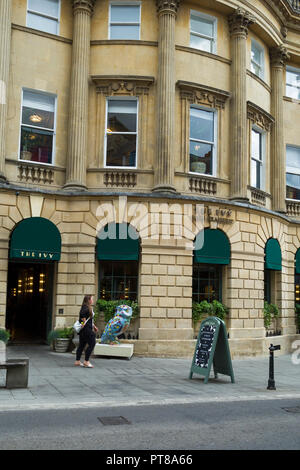Äußere des Efeu Badewanne Brasserie in der Milsom Street, Bath, Somerset, England, Großbritannien Stockfoto