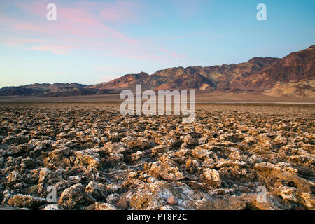 Devils Golf Course in Badwater Basin im Death Valley National Park, California, Stockfoto