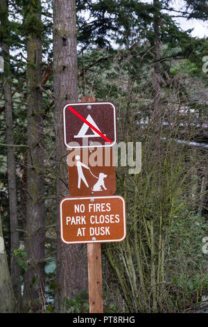 Keine camping Anmelden bei Deception Pass Washington State Park auf Whidbey Island, Washington Stockfoto