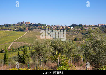 Anzeigen von Panzano in Chianti, Phillip Stadt zwischen Florenz und Siena, Toskana, Italien Stockfoto