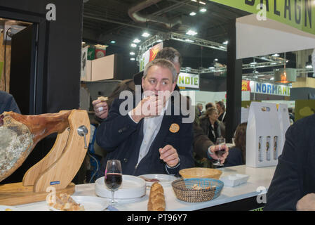 Xavier Bertrand Präsident des Regionalrates Ile-de-France, im Salon de l'Agriculture, Paris. Stockfoto