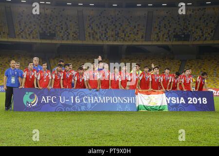 Tadschikistan Spieler reagieren, nach Verlust der AFC U-16 Meisterschaft 2018 Finale zwischen Japan 1-0 Tadschikistan in Bukit Jalil Nationalstadion in Kuala Lumpur, Malaysia, 7. Oktober 2018. Quelle: LBA/Alamy leben Nachrichten Stockfoto