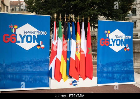 Lyon, Frankreich. 8. Oktober 2018. Fahnen und Panels der G6 an der Rhone Präfektur G6 Treffen in Lyon, Frankreich Quelle: FRANCK CHAPOLARD/Alamy leben Nachrichten Stockfoto