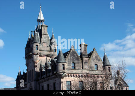 Die absolut atemberaubend und Grand Gebäude, im fürstlichen Stil, das ist der Sheriff Court Gebäude in der schottischen Stadt Greenock. Stockfoto