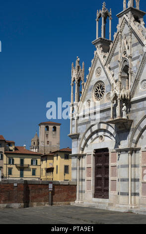 Kirche Santa Maria della Spina Neben sind Fluss in Pisa, Toskana, Italien, Europa Stockfoto