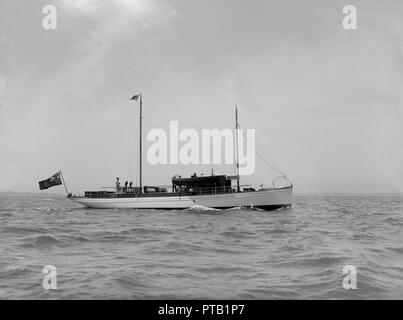 Motor Yacht "Osprey". Schöpfer: Kirk & Söhne von Cowes. Stockfoto