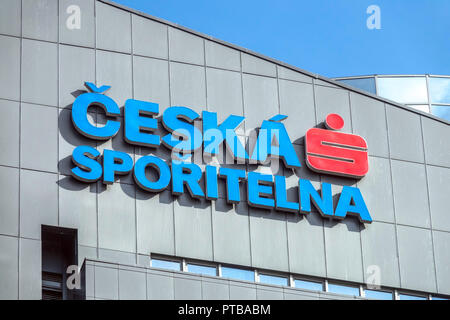 Die Ceska Sporitelna logo, zentrale Pankrac, Prag, Tschechische Republik Stockfoto