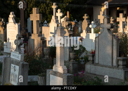 SIBIEL, Siebenbürgen/Rumänien - 16. SEPTEMBER: Blick auf dem Friedhof der Holy Trinity Church in Sibiel Siebenbürgen Rumänien am 16. September 2018 Stockfoto