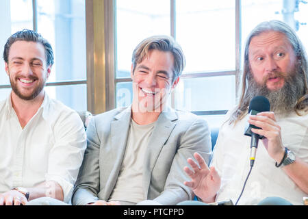 2018 Toronto Film Festival 'Haus des Hosts Aurora' ein Interview mit den Schauspielern von Outlaw King' Mit: Aaron Taylor-Johnson, Chris Pine, David Mackenzie Wo: Toronto, Kanada, wenn: 7. Sep. 2018 Credit: Lu Chau/WENN.com Stockfoto