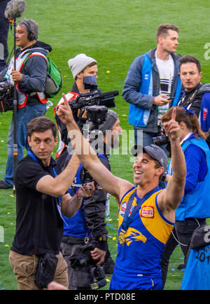 West Coast Eagles premiership Spieler Jamie Cripps feiert, nachdem 2018 AFL Grand Final am MCG Melbourne, Victoria, Australien. Stockfoto