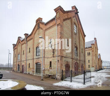 Lagergebäude, in Riga, der Hauptstadt Lettlands im Winter Stockfoto