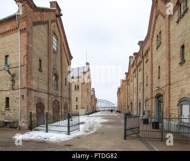 Lagergebäude, in Riga, der Hauptstadt Lettlands im Winter Stockfoto