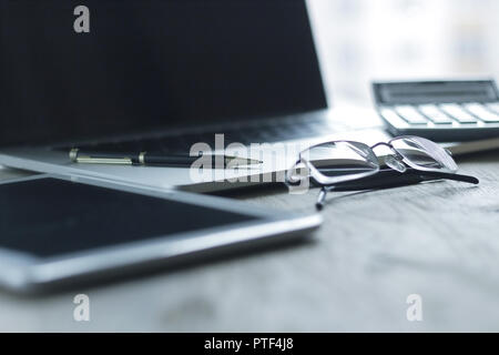 Bis zu schließen. Arbeitsplatz der Geschäftsmann. geschäftlichen Hintergrund Stockfoto