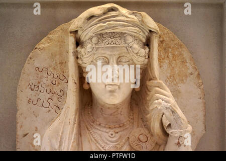 PARIS, Frankreich, 7. Oktober 2018 -- museum Palmyra statue Sammlung ist aus Syrien Stockfoto