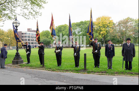 Freitag, 5. Oktober, die 1 Bataillon des Herzogs von Lancaster's Regiment ausgeübt ihr Recht als Ehrenbürgern der Gemeinde durch die Parade durch die Kriegführenden Stockfoto