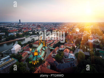 Wroclaw Blick auf Tumski Insel und die Kathedrale des Hl. Johannes des Täufers. Polen. Stockfoto