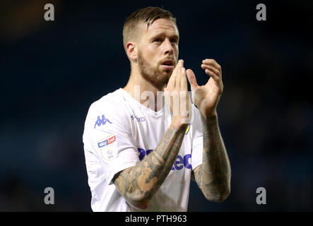 Leeds United von Pontus Jansson begrüßt die Fans Stockfoto