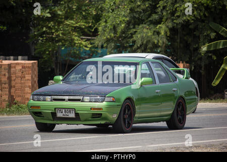 Chiangmai, Thailand - 17. September 2018: Mit dem eigenen Auto, Nissan Cefiro. Auf der straße Nr. 1001, 8 km von Chiang Mai City. Stockfoto