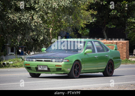 Chiangmai, Thailand - 17. September 2018: Mit dem eigenen Auto, Nissan Cefiro. Auf der straße Nr. 1001, 8 km von Chiang Mai City. Stockfoto