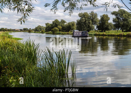 Stadtrand von Ely am Fluss Great Ouse. Stockfoto