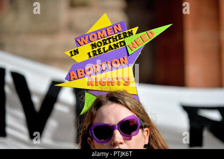 Pro-choice-Rallye in Guildhall Square Londonderry Aufruf für die Einführung der Abtreibung in Nordirland. © George Sweeney/Alamy Stockfoto