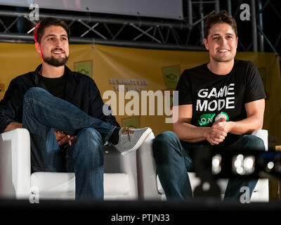 Von olum' Film Präsentation mit Cast und Crew bei der Comic Con Portugal Tag 3 Mit: Diogo Morgado, Pedro Morgado Wo: Alges, Portugal Wann: 08 Sep 2018 Credit: Rui M Leal/WENN.com Stockfoto