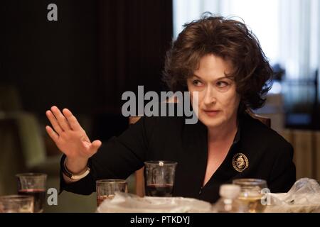 Original Film Titel: AUGUST: Osage County. Englischer Titel: AUGUST: Osage County. Jahr: 2013. Regisseur: John Wells. Stars: Meryl Streep. Credit: JEAN DOUMANIAN PRODUKTIONEN/Album Stockfoto