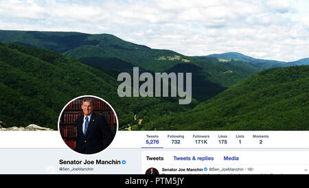 Twitter Seite für Joe Manchin. Joseph Manchin III ist ein US-amerikanischer Politiker als Senior United States Senator von West Virginia, einen Sitz, die er seit 2010 inne hat. Mitglied der Demokratischen Partei, die er zuvor als der 34 Gouverneur von West Virginia von 2005 bis 2010 und dem 27. Staatssekretär von West Virginia von 2001 bis 2005. Stockfoto