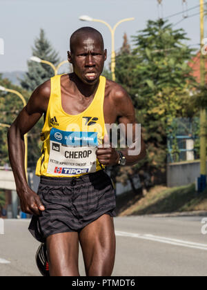 KOSICE, Slowakei - 6. Oktober 2018. 95 Mezinarodni Maraton Mieru, 95 MMM 2018 Kosice. 95 International Marathon des Friedens Kosice, Slowakei Stockfoto