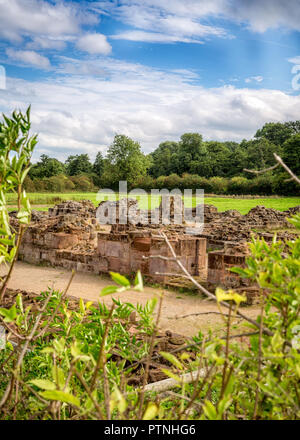 Ansichten des 12. Jahrhunderts Bordesley Abbey Ruinen in Redditch, Worcestershire, Großbritannien. Stockfoto