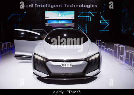 Marke Audi Erfahrung 2018 Präsentation AICON Auto an der Marina Bay Sands, Singapur. Stockfoto