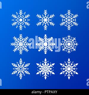 Snowflake Icon Set. weiße Schneeflocken auf blauem Hintergrund isoliert. Winter Weihnachten Schneeflocke crystal Deko Element. Weihnachten frost Flachbild isolieren Stock Vektor