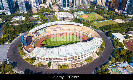 Luftbild des Stadions von Guangzhou Sports Center, China Stockfoto