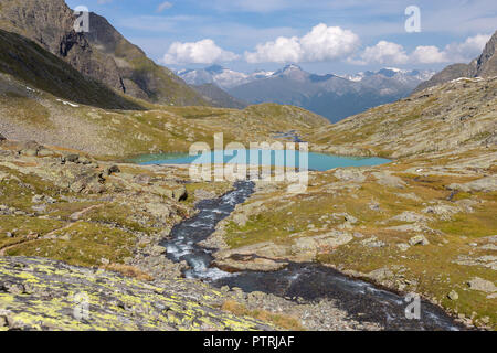 Das Gradentaltal. Schober Berggruppe. Mittersee, Bach. Hohe Tauern. Österreichische Alpen. Europa. Stockfoto