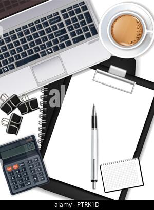 Schreibtisch mit Laptop, Kaffee, Stift und Taschenrechner Vektor realistisch. 3D-Darstellung Stock Vektor