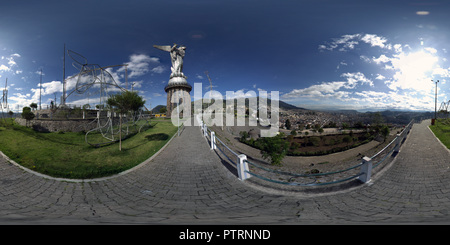 360 Grad Panorama Ansicht von Virgen del Panecillo, Quito - Ecuador