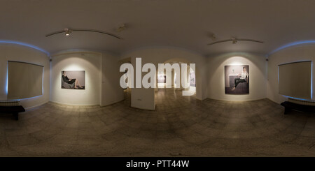 360 Grad Panorama Ansicht von Assa Art Gallery Okt 2018 Elahe Heidari Stills 04.