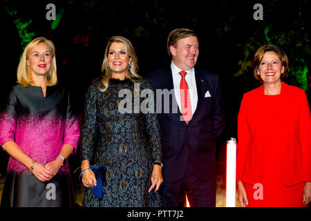 MAINZ - Koning Willem-Alexander en koningin Maxima zijn aanwezig bij het Handel Abendessen tijdens een Duitse deelstaten werkbezoek aan de France en Saarland. ANP ROYAL BILDER ** NIEDERLANDE NUR ** | Stockfoto