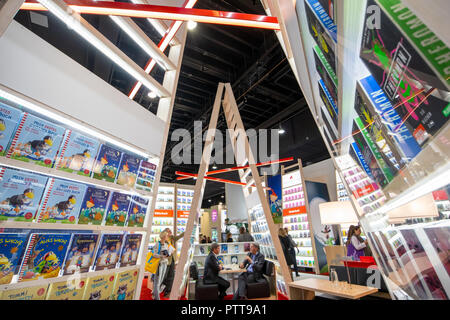 Frankfurt, Deutschland. 10. Okt. 2018. Frankfurter Buchmesse, Frankfurter Buchmesse 2018: Stand des Deutschen Verlagshauses Thienemann-Esslinger Verlag. Kredit: Christian Lademann / LademannMedia Stockfoto