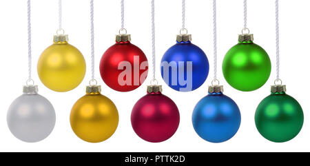 Weihnachtskugeln Christbaumkugeln banner Farben hängen auf weißem Hintergrund Stockfoto