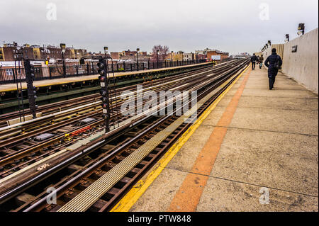 30 Avenue (BMT Astoria Linie) U-Bahn Station Sunset Park, Brooklyn New York, New York, USA Stockfoto