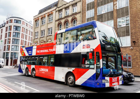 London England, Großbritannien, Southwark, Doppeldeckerbus mit offenem Oberdeck, Passagierfahrer, die Original Tour, Großbritannien GB English Europe, UK18082003 Stockfoto